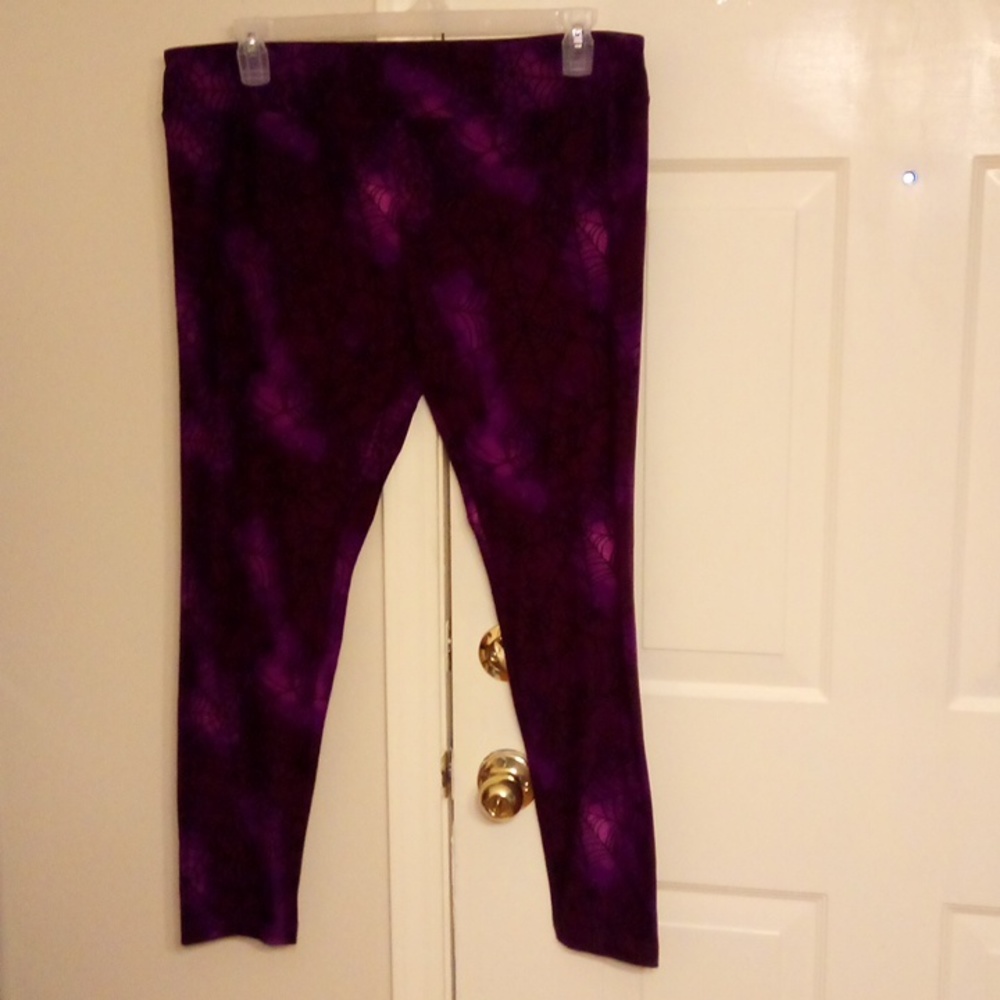 Purple and Black Plus Size Spider 🕸️ Leggings